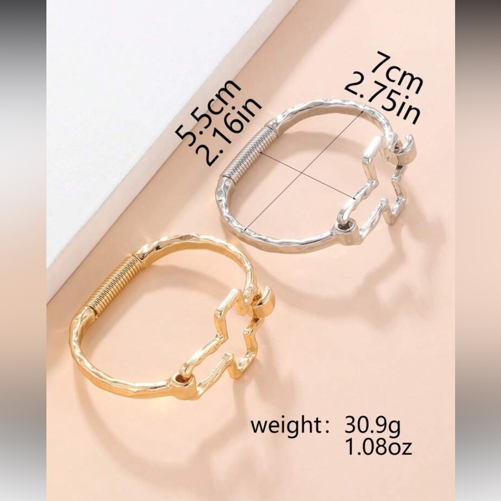 **BUY NOW** Gold Cross Bracelet NWT - Picture 3 of 3